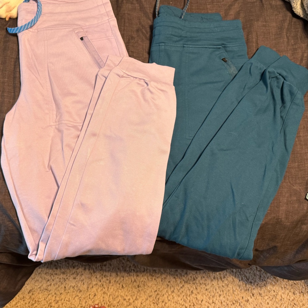 Jogger scrub pants